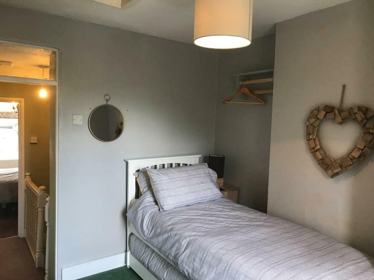 Ham Tree Cottage Trowbridge Zewnętrze zdjęcie